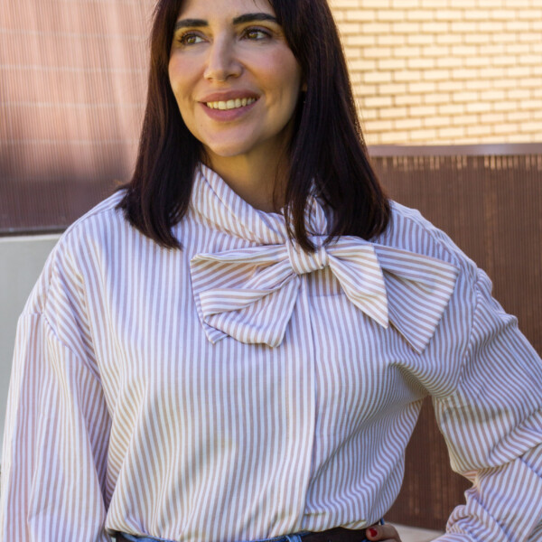 Camisa mujer overzice a rayas con lazo